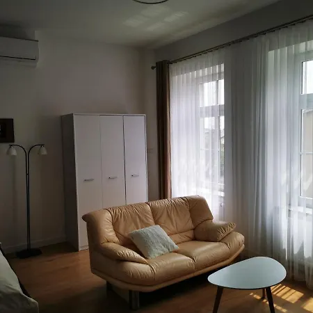 Apartament Przy Parku *