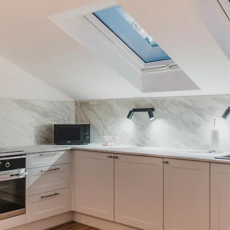 Apartament Przy Parku *
